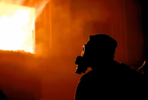 Gulistonda gaz balloni portladi: 6 kishi halok bo'ldi